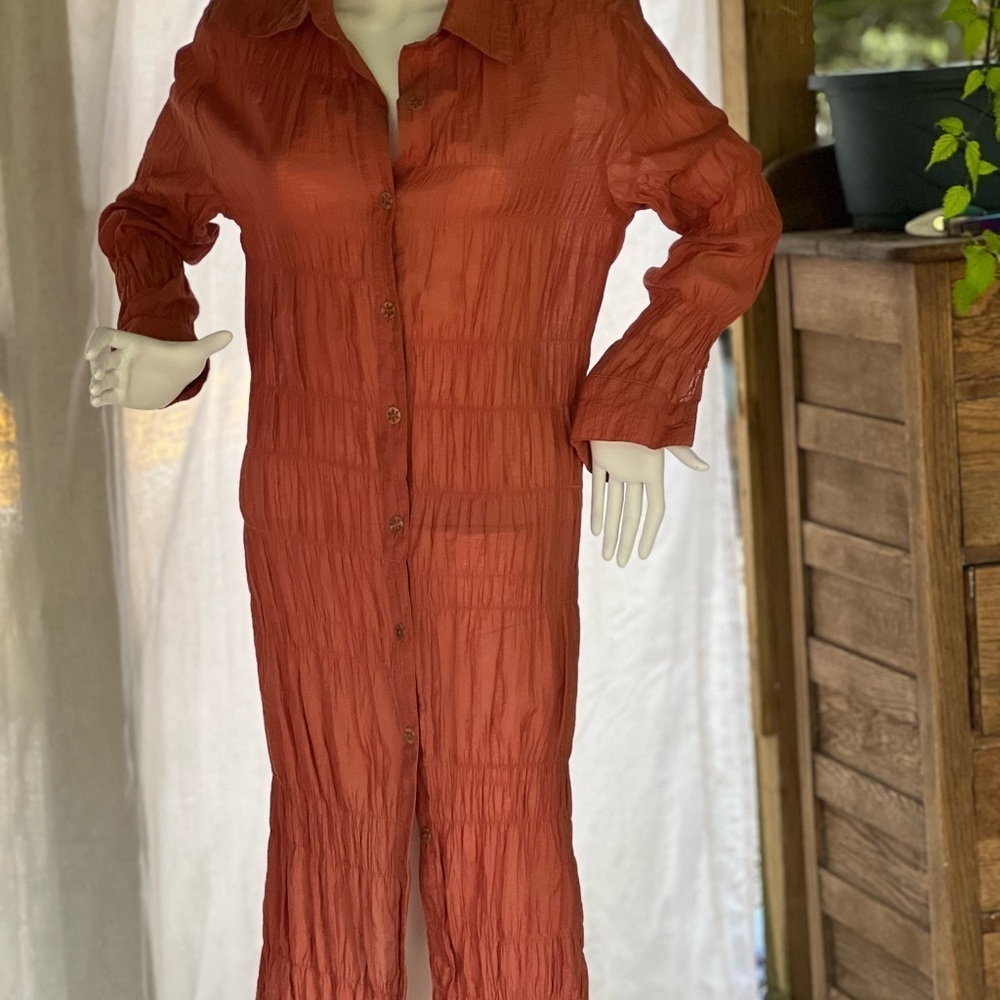 Lauren Vidal linen  dress. - Picture 6 of 8